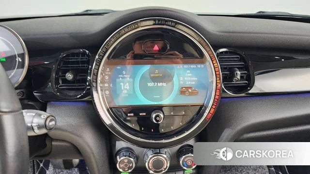 Mini Cooper 2022 Красный из Кореи, фото 3