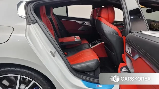 BMW 8 Series (G15) 2022 Белый из Кореи, фото 3