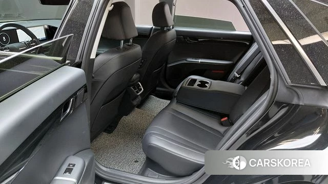 Hyundai Grandeur Hybrid (GN7) 2023 Черный из Кореи, фото 3