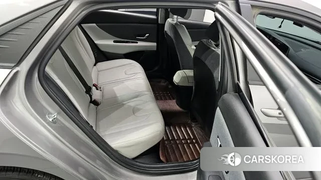 Hyundai Avante Hybrid (CN7) 2022 Серый из Кореи, фото 3