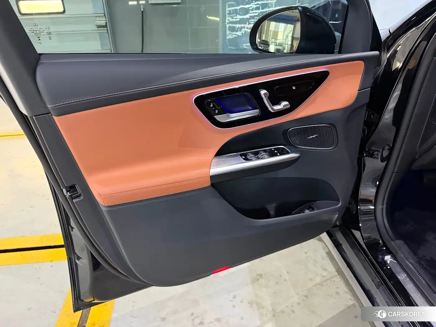 Mercedes-Benz GLC 2025 Черный из Китая, фото 3