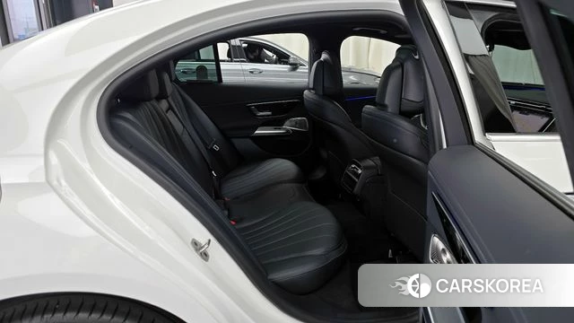 Mercedes-Benz E-Class W214 2025 Белый из Кореи, фото 3