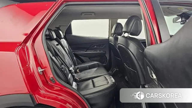 Ssangyong Beautiful Korando 2021 Красный из Кореи, фото 3