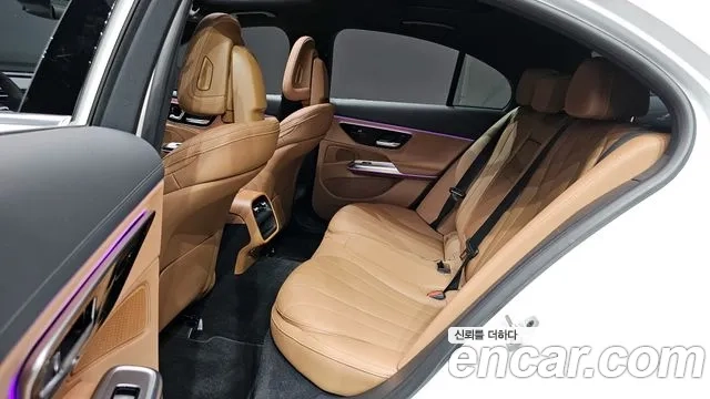 Mercedes-Benz E-Class W214 2024 Белый из Кореи, фото 3