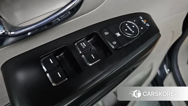 Kia All New Carnival 2018 Черный из Кореи, фото 3
