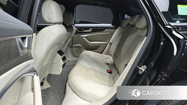 Audi A6 (C8) 2021 Черный из Кореи, фото 3