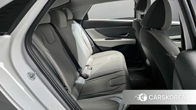 Hyundai Avante (CN7) 2021 Белый из Кореи, фото 3