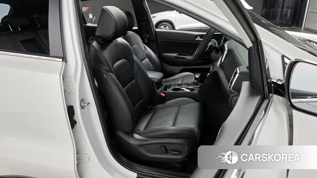 Kia Sportage The Bold 2018 Белый из Кореи, фото 3