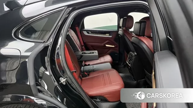 Porsche Cayenne (PO536) 2023 Черный из Кореи, фото 3