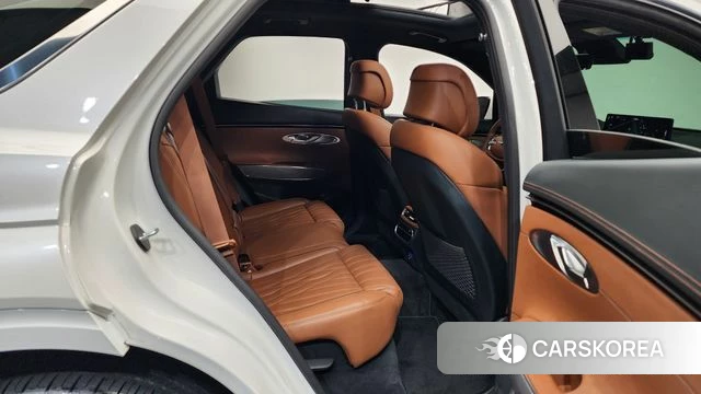 Genesis GV70 2022 Белый из Кореи, фото 3