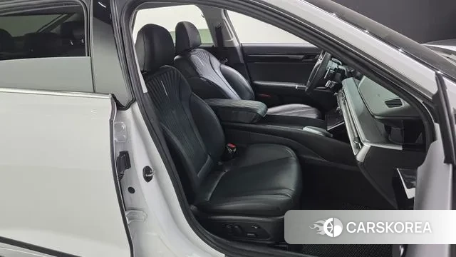 Hyundai Grandeur (GN7) 2023 Белый из Кореи, фото 3