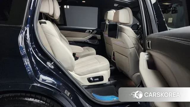 BMW X7 (G07) 2021 Черный из Кореи, фото 3