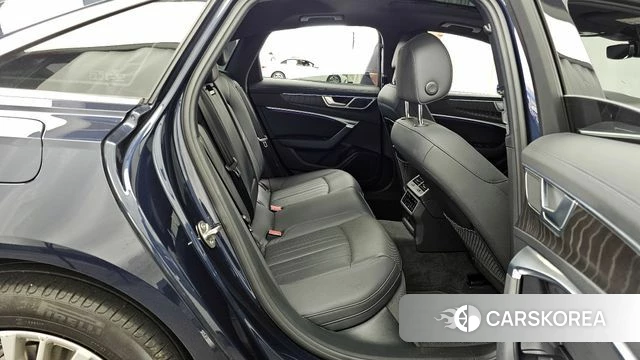 Audi A6 (C8) 2021 Синий из Кореи, фото 3