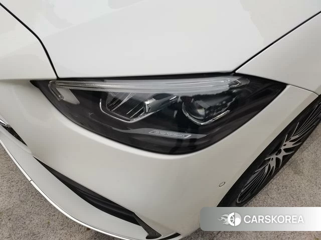 Mercedes-Benz Class C 2025 Белый из Китая, фото 3