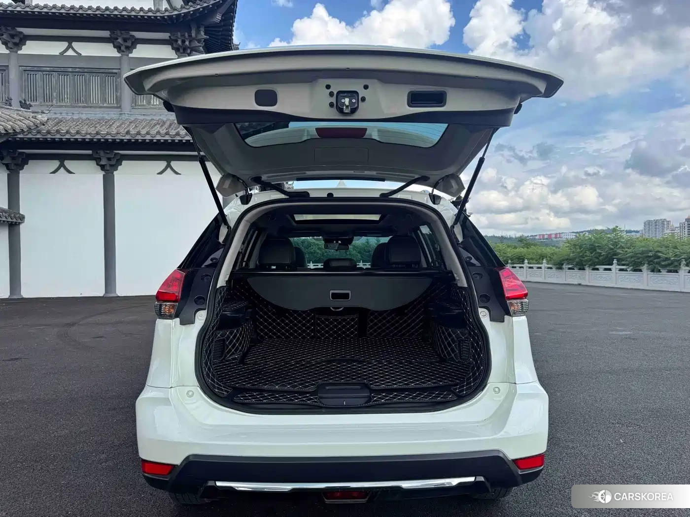 Nissan Qijun 2022 Белый из Китая, фото 3
