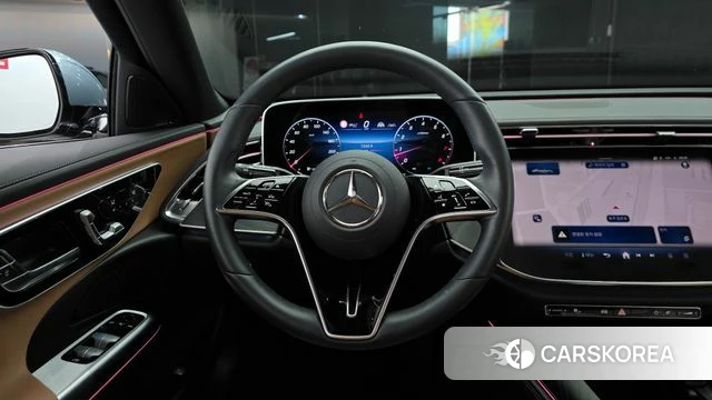 Mercedes-Benz E-Class W214 2025 Синий нефрит из Кореи, фото 3