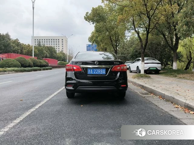 Nissan Xuan Yi 2021 Черный из Китая, фото 3