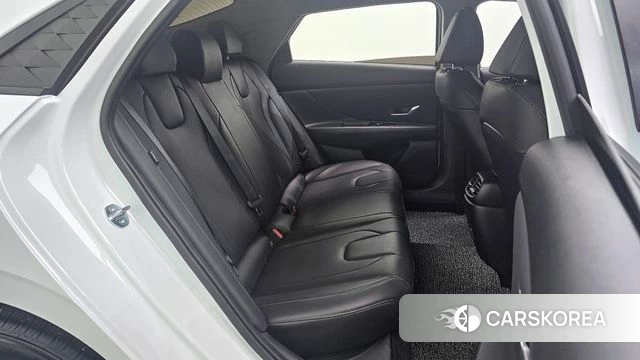 Hyundai The New Avante (CN7) 2025 Белый из Кореи, фото 3