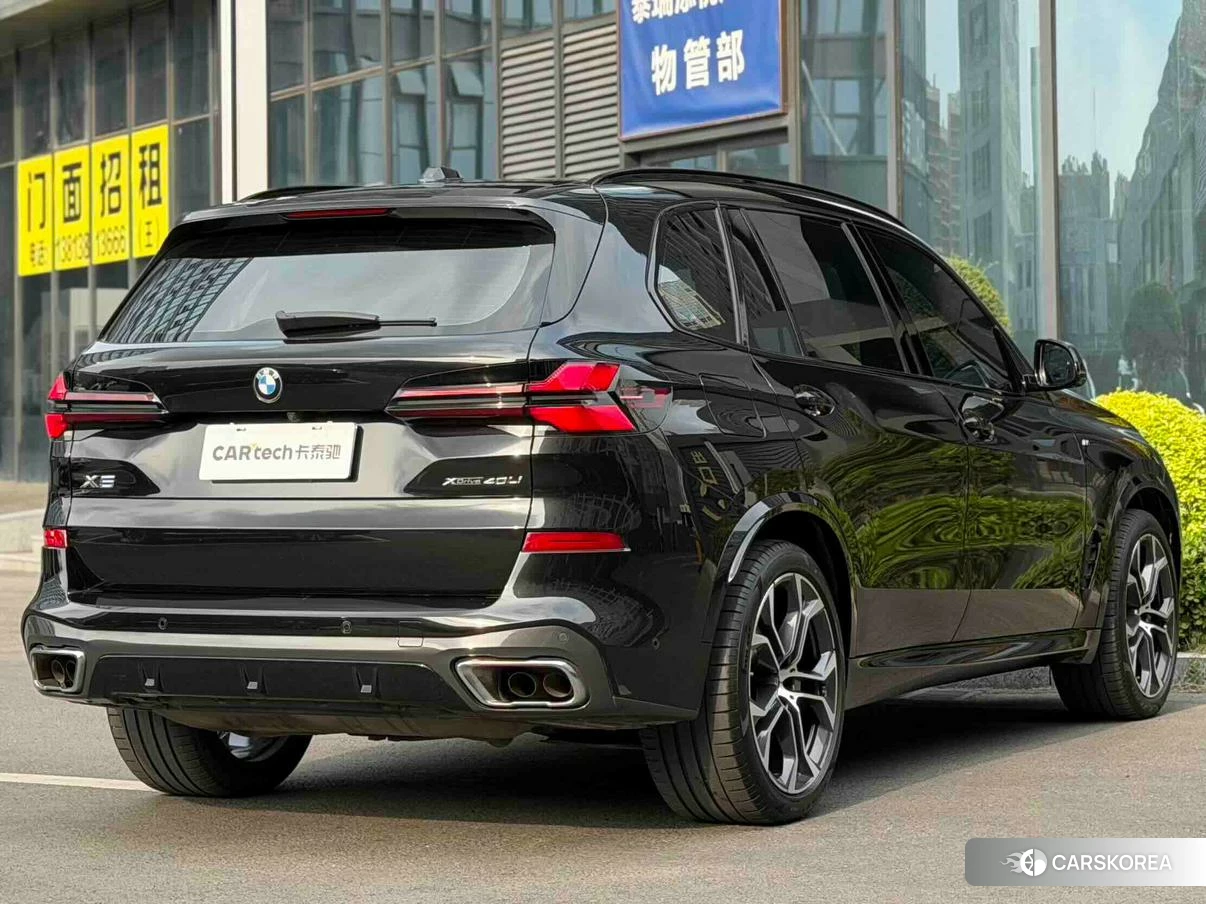 BMW X5 2023 Черный из Китая, фото 3
