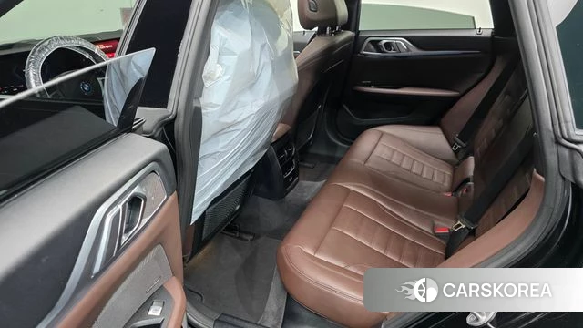 BMW i4 2022 Черный из Кореи, фото 3