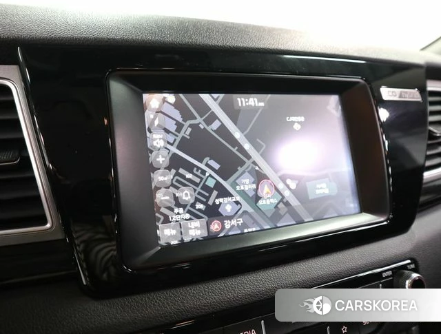 Kia Niro 2018 Белый из Кореи, фото 3