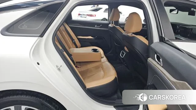 Kia K5 3rd generation 2021 Белый из Кореи, фото 3