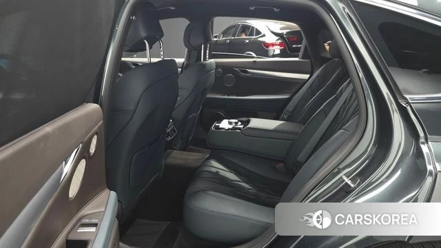 Genesis G80 (RG3) 2023 Зеленый из Кореи, фото 3