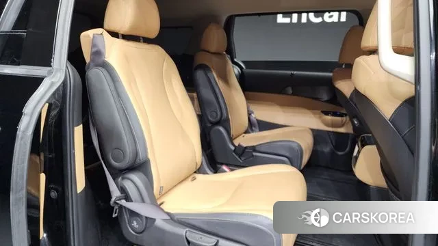 Kia Carnival 4th generation 2022 Черный из Кореи, фото 3