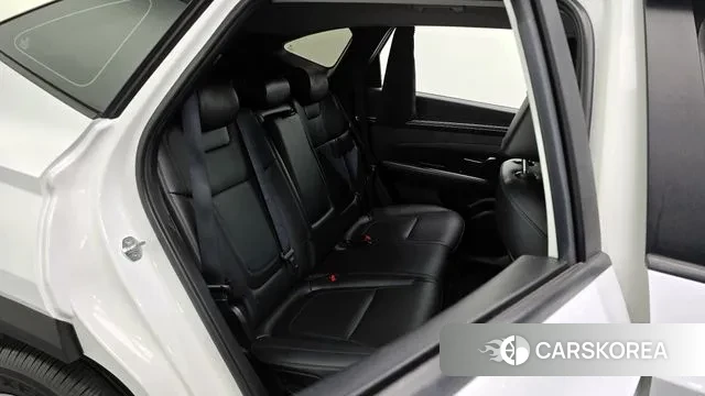 Hyundai Tucson (NX4) 2021 Белый из Кореи, фото 3