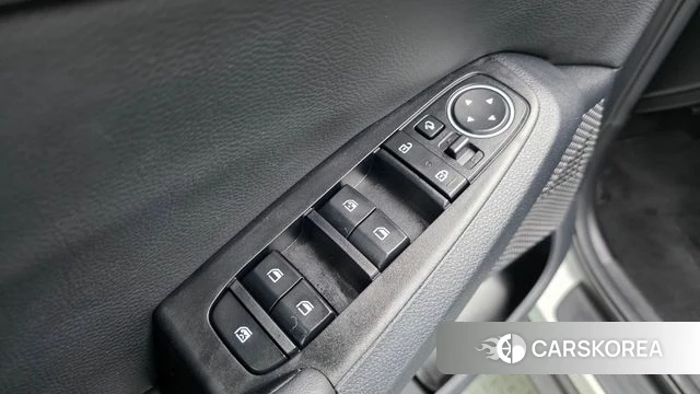 Kia Seltos 2022 Белый из Кореи, фото 3