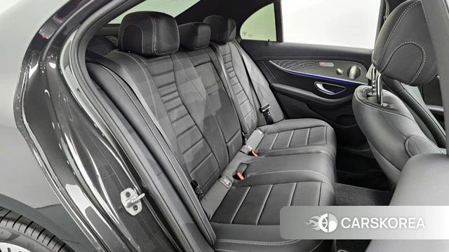 Mercedes-Benz E-Class W213 2022 Серый из Кореи, фото 3