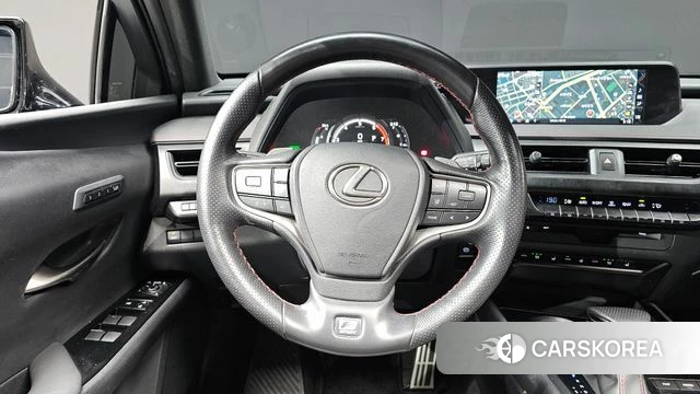 Lexus UX250h 2020 Черный из Кореи, фото 3