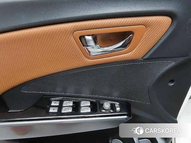 Ssangyong Tivoli Armor 2019 Белый из Кореи, фото 3