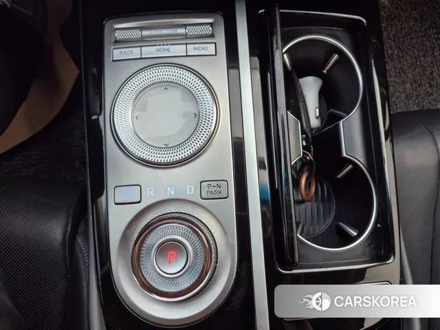 Genesis G80 (RG3) 2021 Жемчужный цвет из Кореи, фото 3