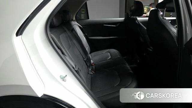 Kia Di Ol Nu Niro 2023 Белый из Кореи, фото 3