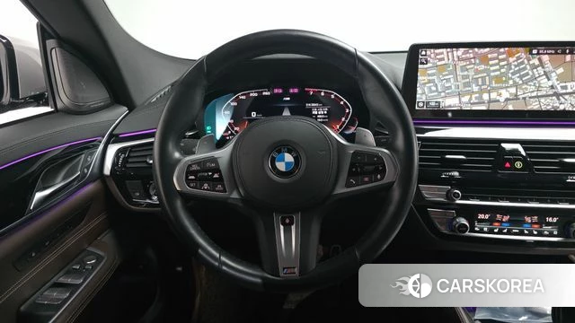 BMW 6 Series GT (G32) 2021 Серебристо-серый из Кореи, фото 3