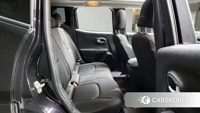 Jeep Renegade 2021 Черный из Кореи, фото 3