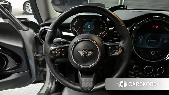 Mini Cooper S 2022 Серебристо-серый из Кореи, фото 3