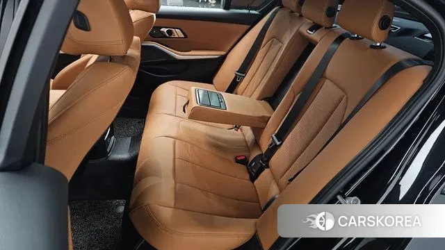 BMW 3 Series (G20) 2024 Черный из Кореи, фото 3