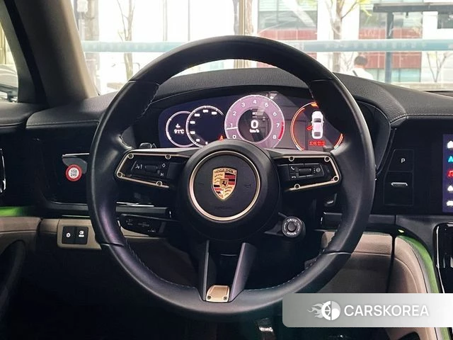 Porsche Panamera (976) 2024 Черный из Кореи, фото 3