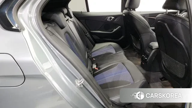 BMW 1 Series (F40) 2023 Серый из Кореи, фото 3