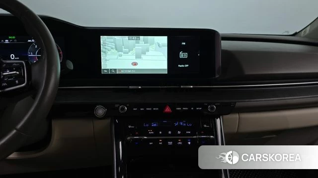 Kia Carnival 4th generation 2023 Белый из Кореи, фото 3