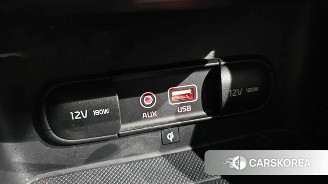 Kia Sportage 4th Generation 2018 Белый из Кореи, фото 3