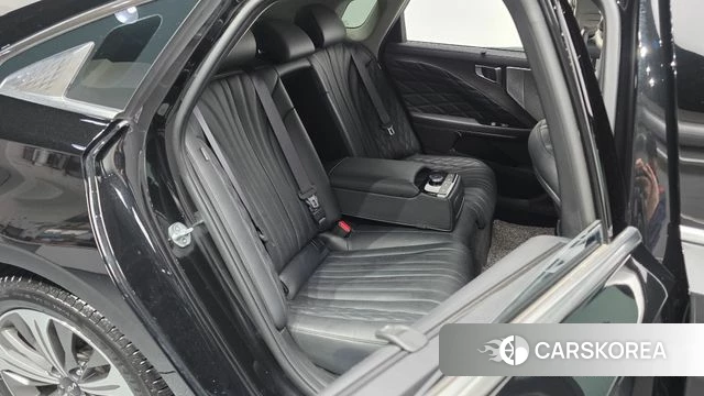 Kia K8 Hybrid 2023 Черный из Кореи, фото 3