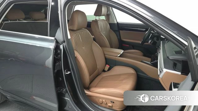 Hyundai Grandeur (GN7) 2024 Серый из Кореи, фото 3