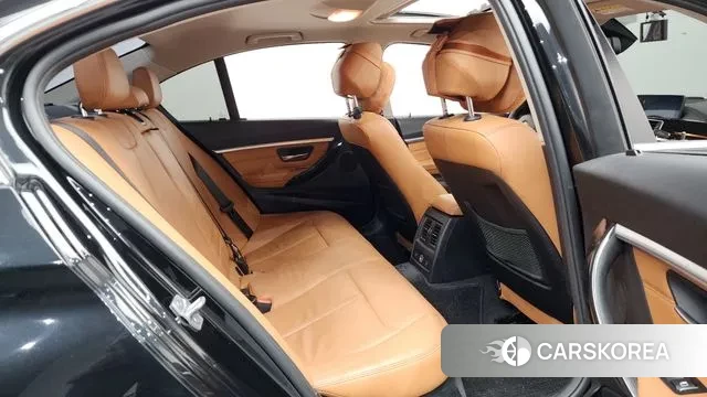 BMW 3 Series (F30) 2018 Черный из Кореи, фото 3