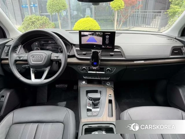 Audi Q5L 2022 Черный из Китая, фото 3