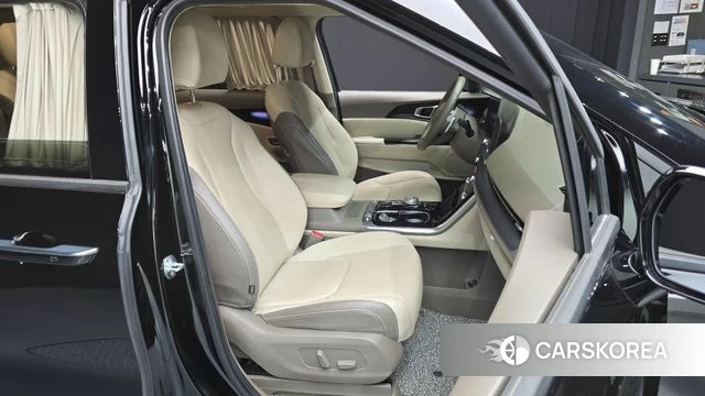 Kia Carnival 4th generation 2023 Черный из Кореи, фото 3