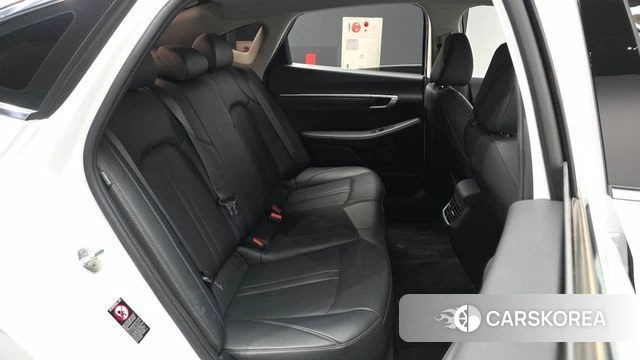 Hyundai Sonata (DN8) 2021 Белый из Кореи, фото 3