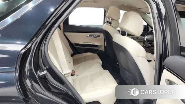 Genesis GV70 2021 Черный из Кореи, фото 3